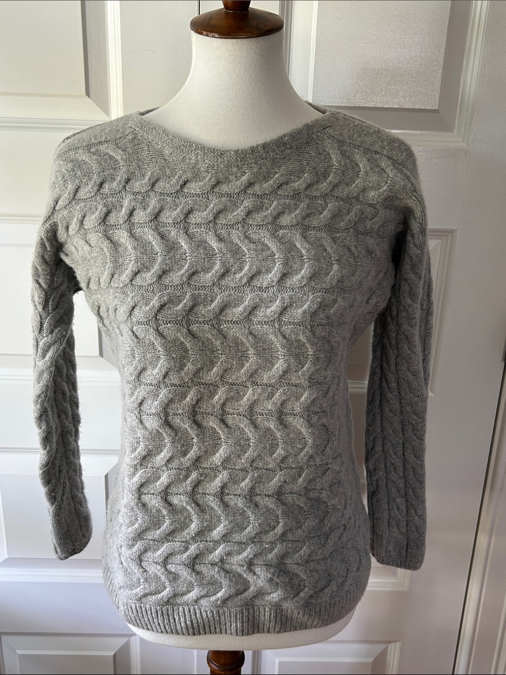 Gray Merino Wool Cashmere Cable Knit Size SP